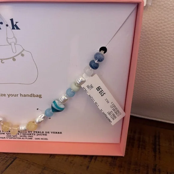 MATT & NAT Elegant & Spacious White Laptop Bag NWT + $20 USD Value Gift - Picture 15 of 16